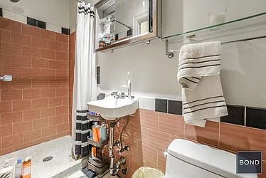 Rented by Bond New York