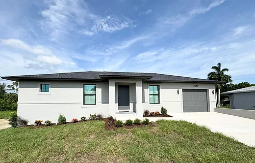 3420 Palm Dr Photo 1