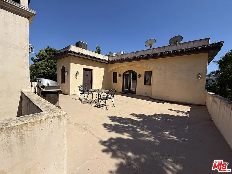 12841 Landale St — Photo 42