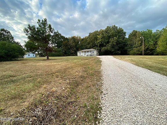 4th image of 2825 Hughes Rd