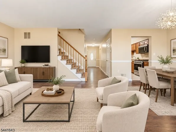 7 Sloop Sq, Howell Twp., NJ 07728