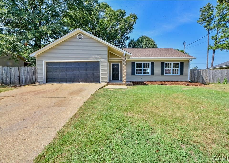 1st image of 1332 Royal Oaks Ct