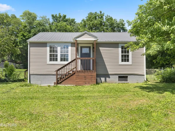 5820 2nd Ln, Knoxville, TN 37912