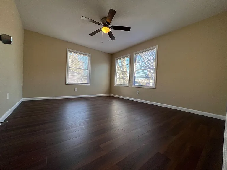 604 Tate Ave — Photo 7