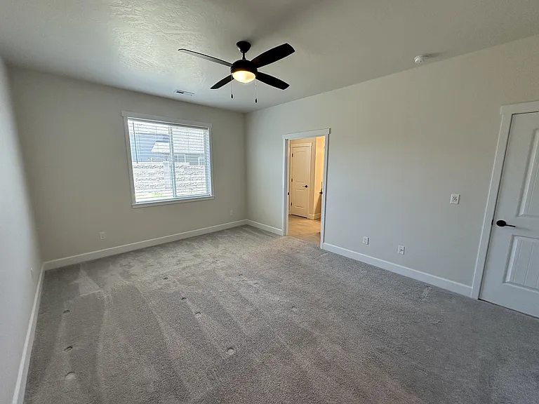 3304 S Zimmerman St — Photo 17