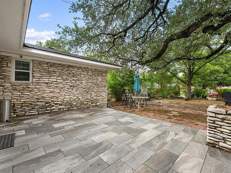 1003 Minda Dr — Photo 38