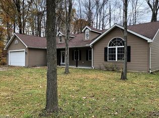 517 Rome Rock Creek Rd, Roaming Shores, OH 44084