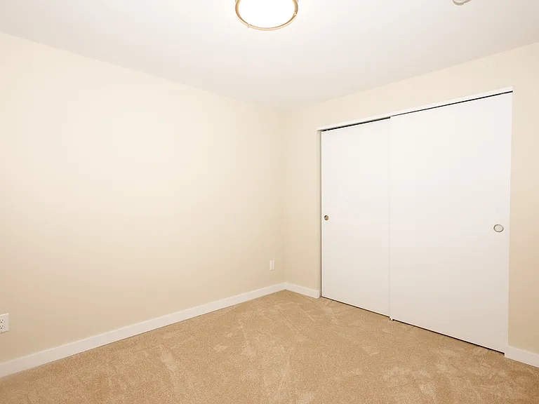 1415 Rothesay St #10 — Photo 17