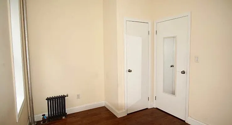 Rented by BRICK & GALO REALTY CORP | media 24