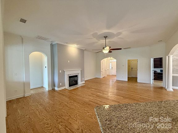 4th image of 8429 Olde Stonegate Ln