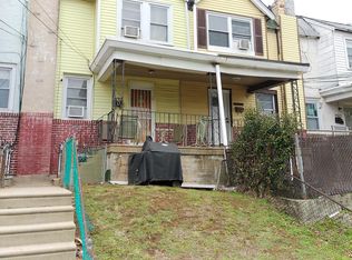 7067 Clover Ln, Upper Darby, PA 19082