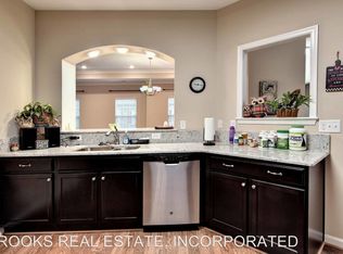 1905 James River Trl, Carrollton, VA 23314