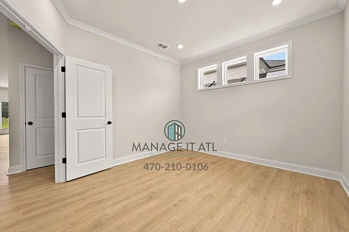 3102 Sace Ct — Photo 7