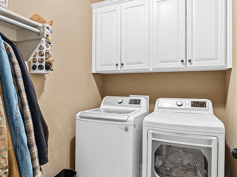 1017 Green Wood Cir — Photo 18