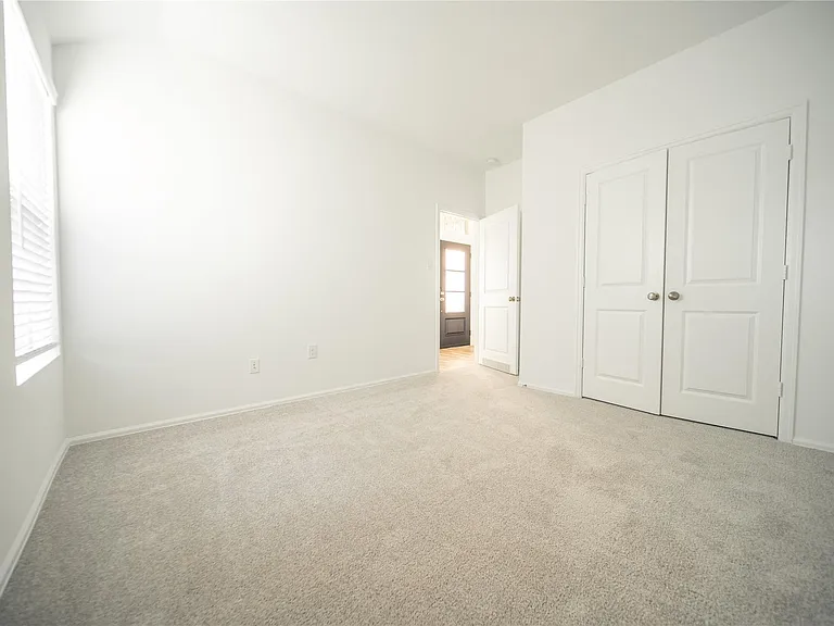 2615 Olivine Stone Dr — Photo 13