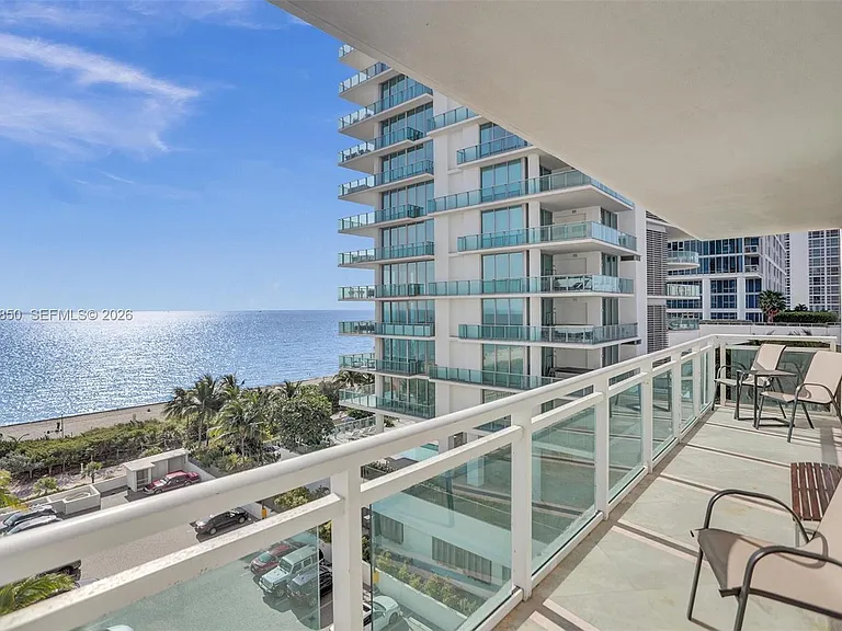 6917 Collins Ave #915 — Photo 17