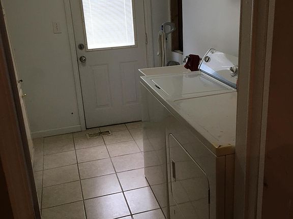 5th image of 430 S Linden Ave