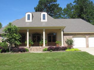 20 Wiltshire Dr, Hattiesburg, MS 39402