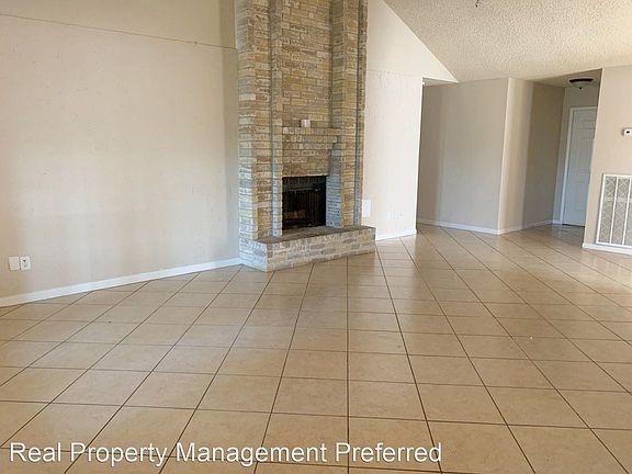 4th image of 17307 Shrub Oak Dr
