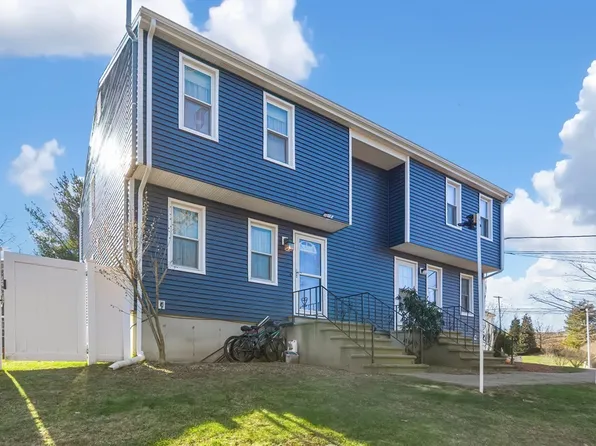 52 George St #A, Plainville, MA 02762