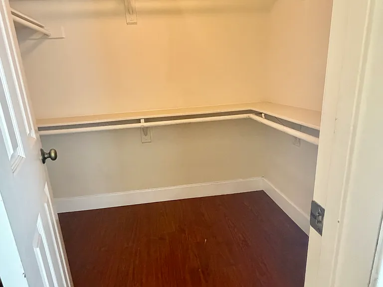 5152 Dunbar Dr #D — Photo 8