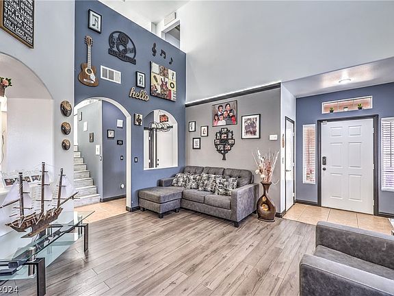 5th image of 4640 Abbottwood Ave