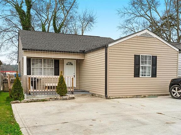 2nd image of 1411 Classic Chase Dr