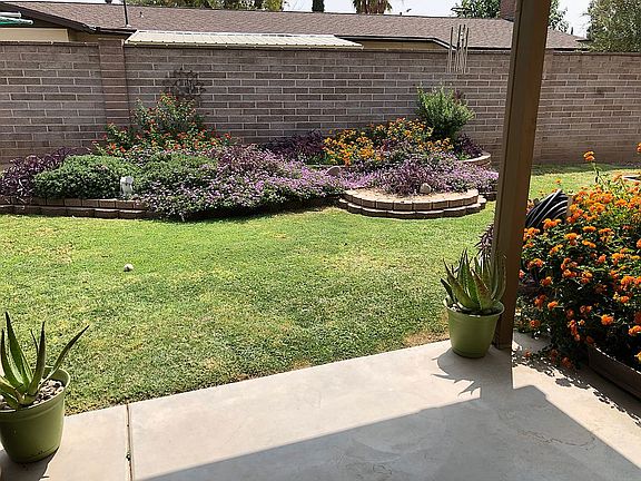 2nd image of 835 W Stirrup Dr