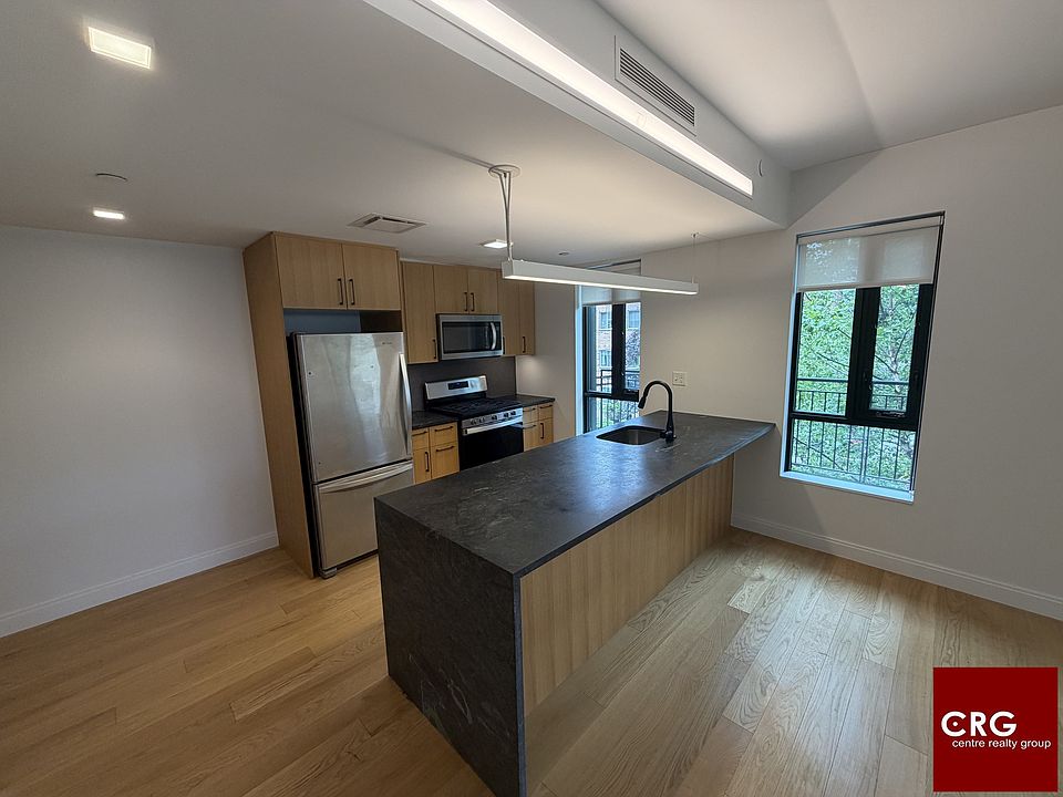 1st image of 83-84 Gardner St #U209