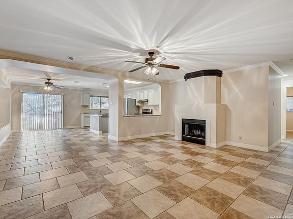 5th image of 10924 HAMLEN PARK DR S