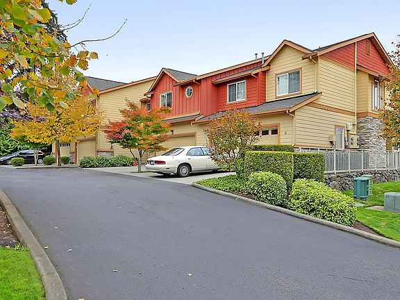 3rd image of 18410 36th Ave W APT B