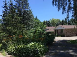 727 E Romeo Rd, Lakeville, MI 48367