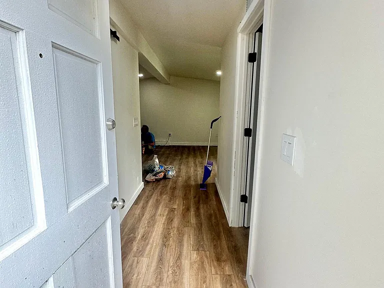 3618 Drexel St — Photo 72
