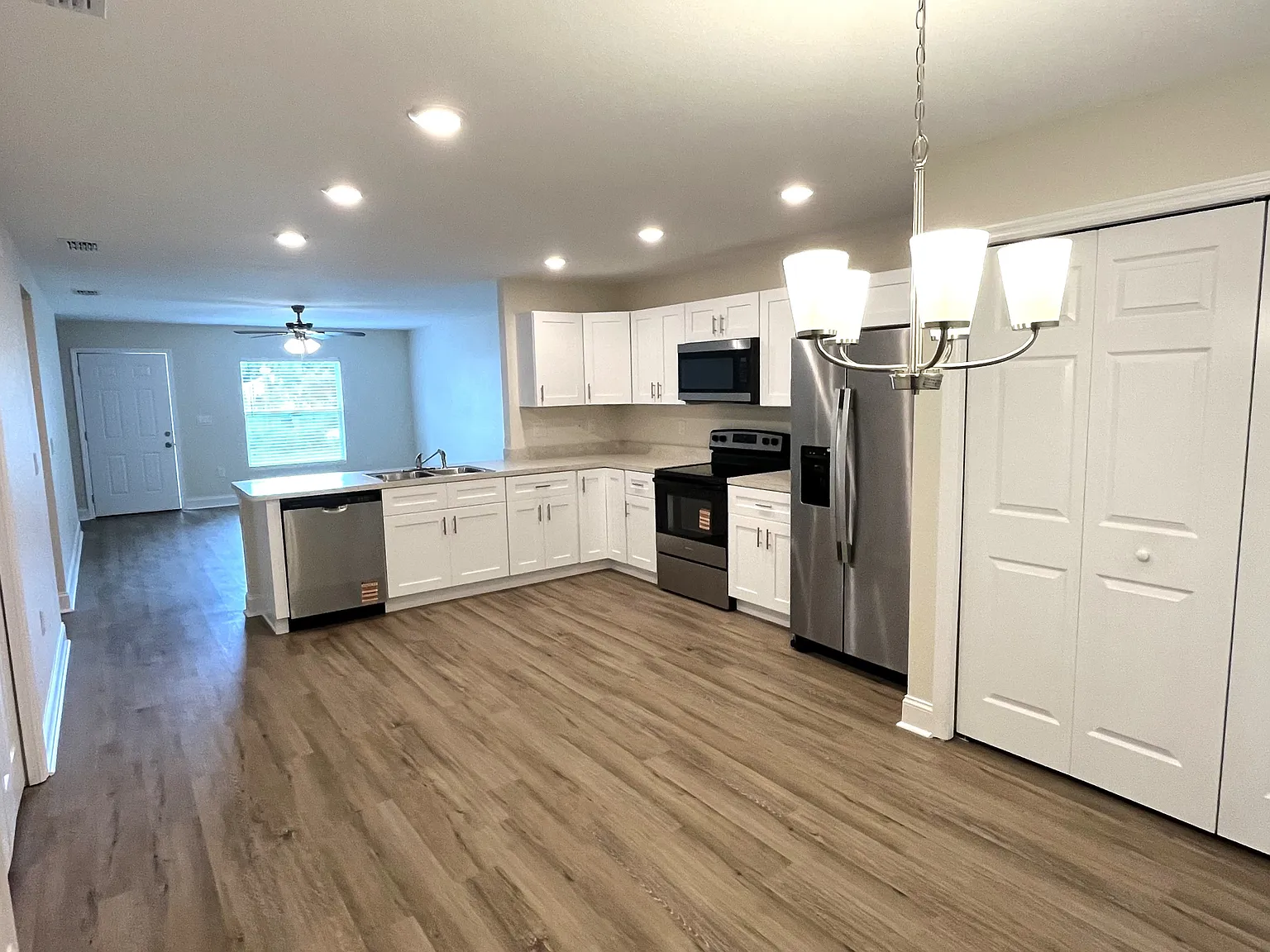 349 Dixie Highway - 1 — Photo 2