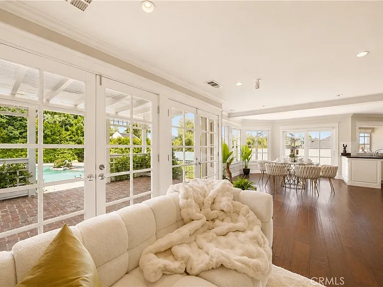 5188 Vista Miguel Dr — Photo 11