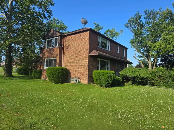 3982 Meadowbrook Blvd, University Heights, OH 44118