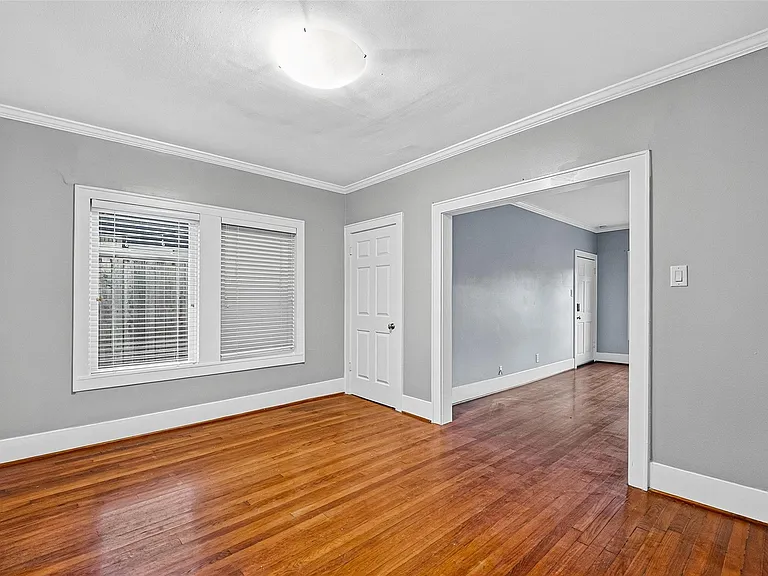 1758 Hawthorne St #1 — Photo 8