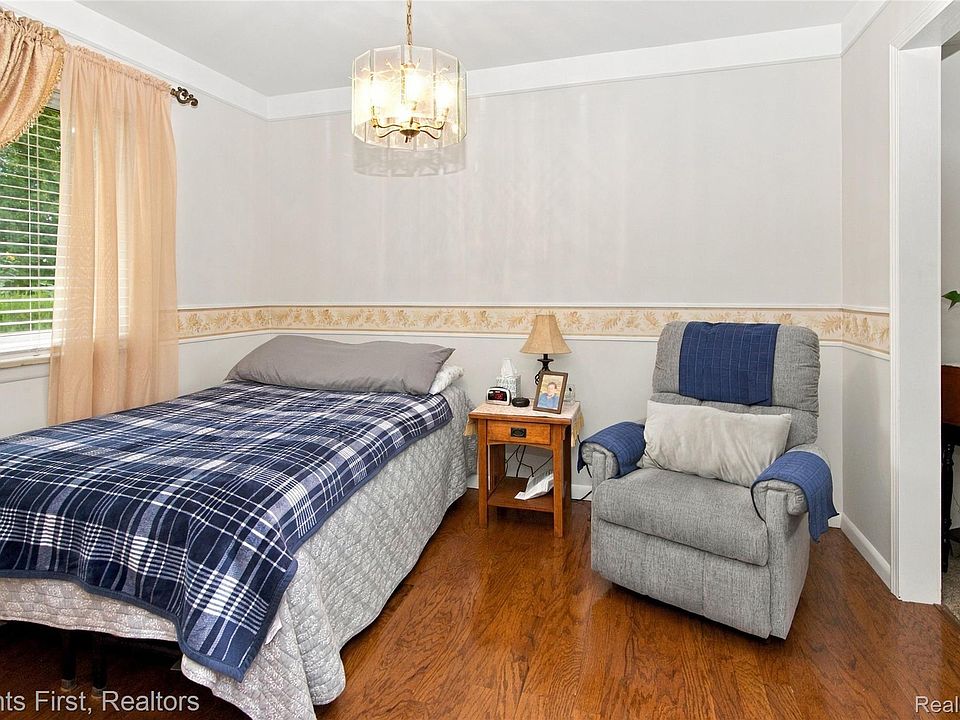 44597 Westminister Way, photo 8