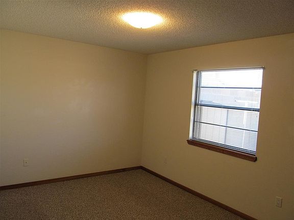 4th image of 3808 Ben Hogan Dr