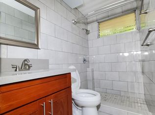 1629 Clark St #301, Honolulu, HI 96822