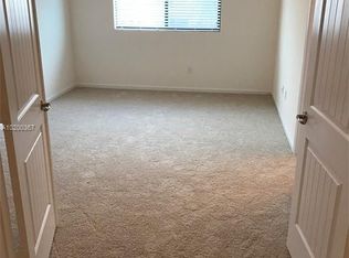 4234 N Dixie Hwy #U 122, Oakland Park, FL 33334
