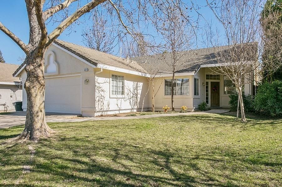 1st image of 8012 Velvet Glen Ct