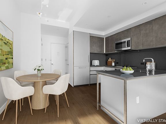 4th image of 11 Hoyt St #25H