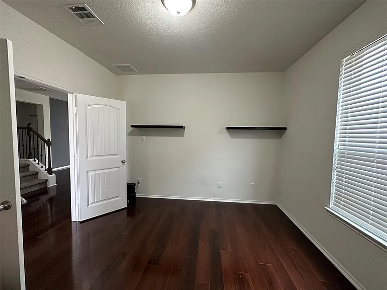 1248 Hyde Park Dr — Photo 7