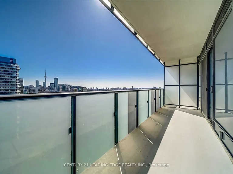 1080 Bay St #2302 — Photo 22