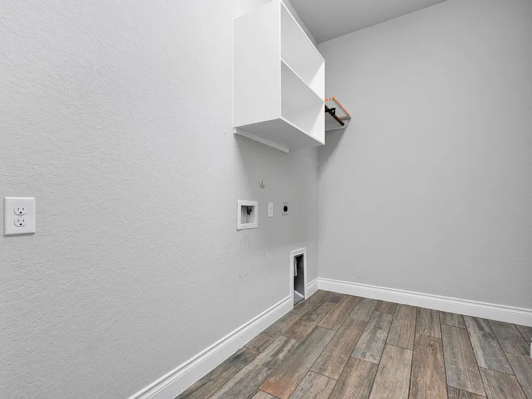 8823 Haystack Rd — Photo 16