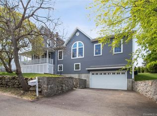 240 Riverview Ave, Shelton, CT 06484