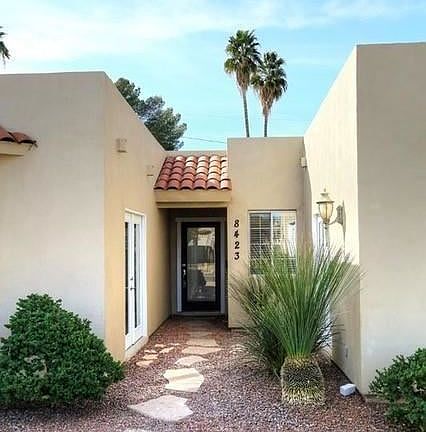 4th image of 8423 E Heatherbrae Dr