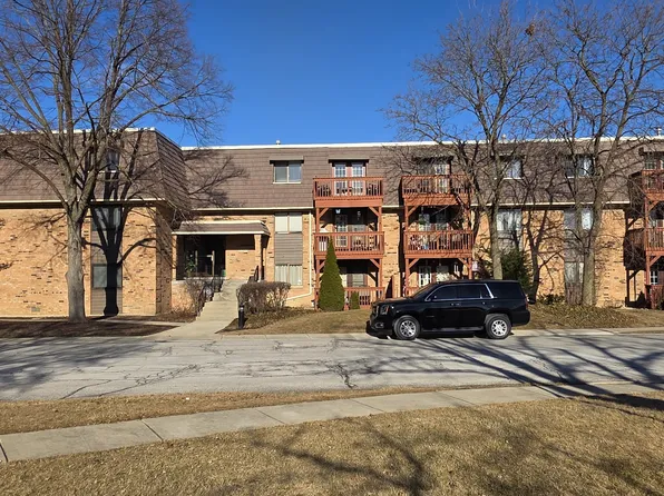 1925 Tall Oaks Dr APT 3703, Aurora, IL 60505