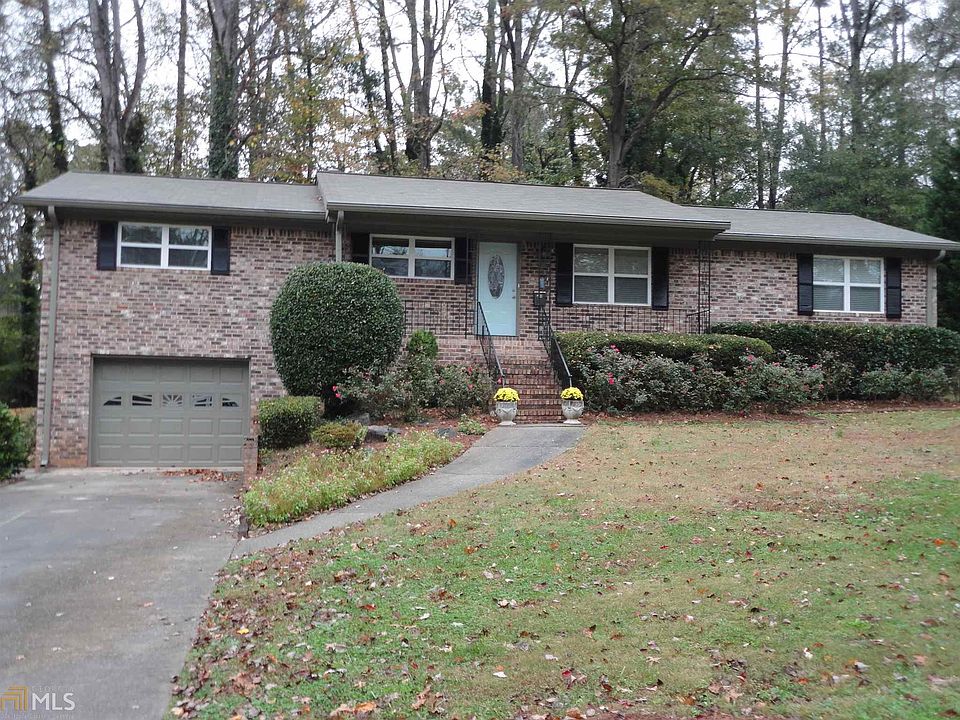 1st image of 71 Vanya Ln SE